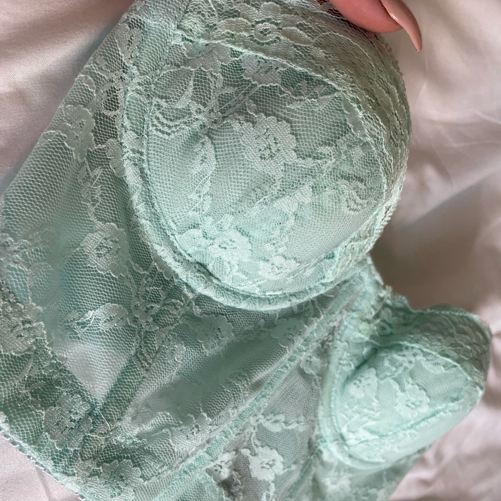 Lingerie/ corset in mint, laced